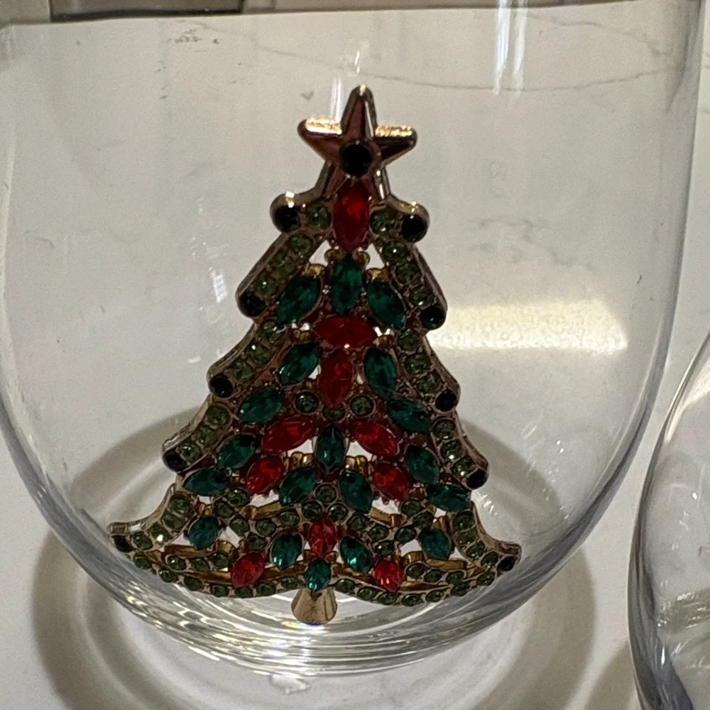 Holiday Tree Stemless Wine Glasses